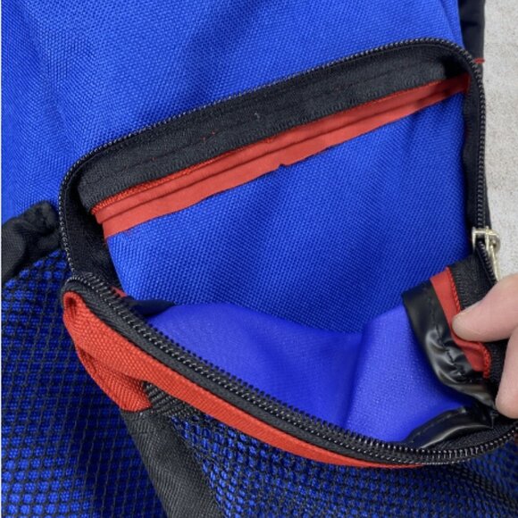 EASTSPORT -- Gym, Sports, and Outdoor Gear Bag with Multiple Pockets, Lightwght - Picture 9 of 16